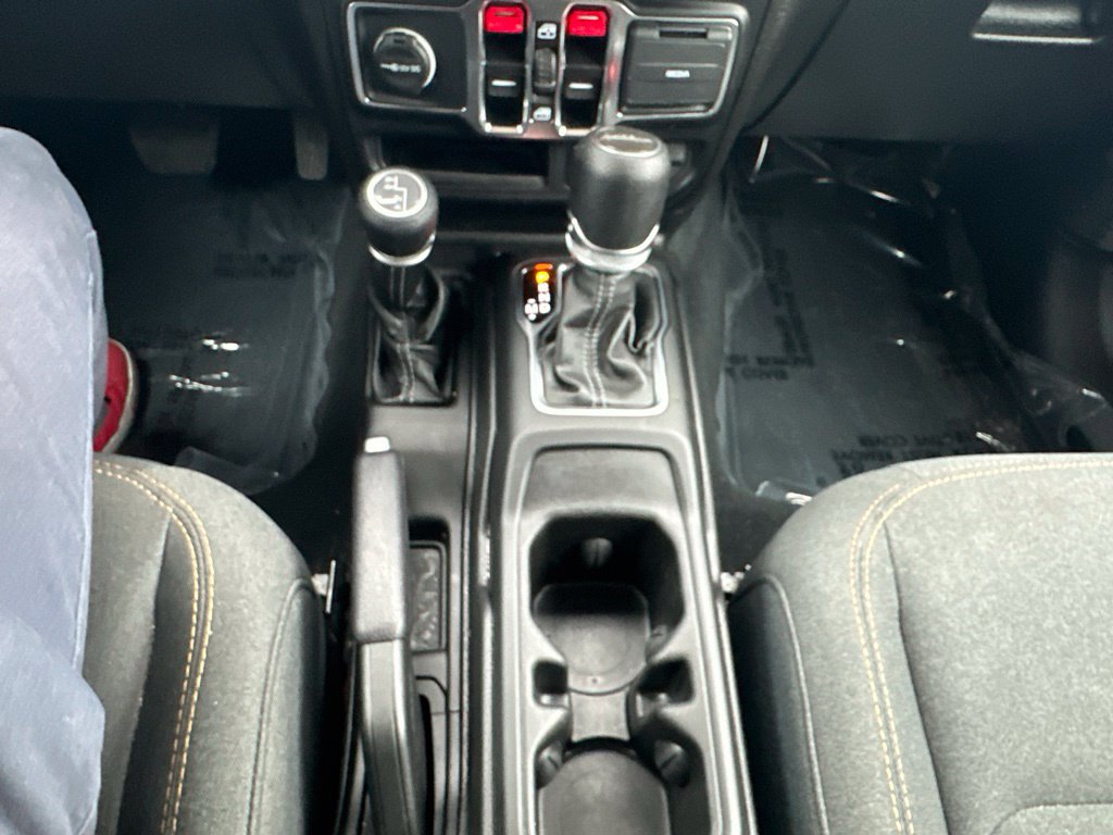 Used 2024 Jeep Gladiator Sport AWD/4WD image 56