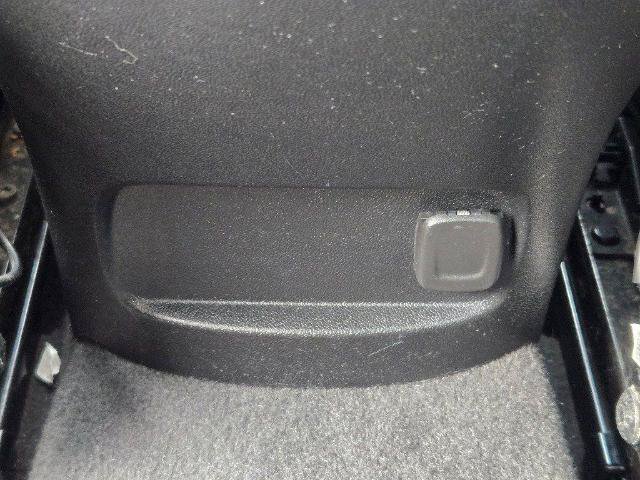 Used 2021 Chevrolet Malibu LT FWD image 15