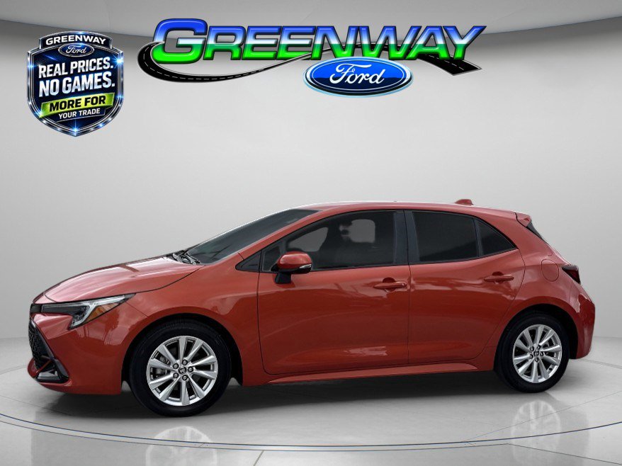 Used 2023 Toyota Corolla SE w/ SE Premium Package