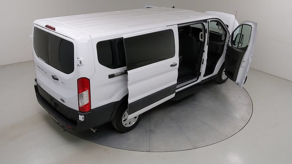Certified 2025 Ford Transit 350 XLT RWD image 46