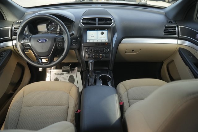 Certified 2017 Ford Explorer XLT w/ Equipment Group 201A image 23
