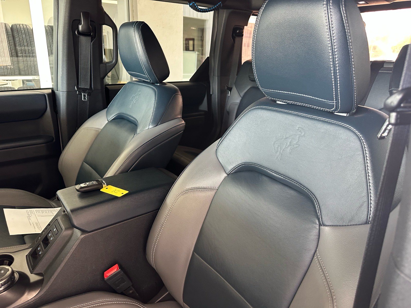 Certified 2022 Ford Bronco Outer Banks w/ Sasquatch Package AWD/4WD image 19