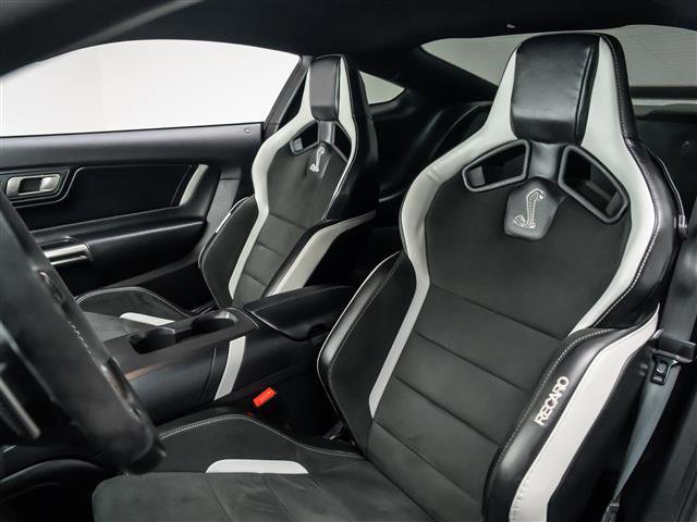 Certified 2021 Ford Mustang Shelby GT500 w/ Carbon Fiber Track Pack image 25