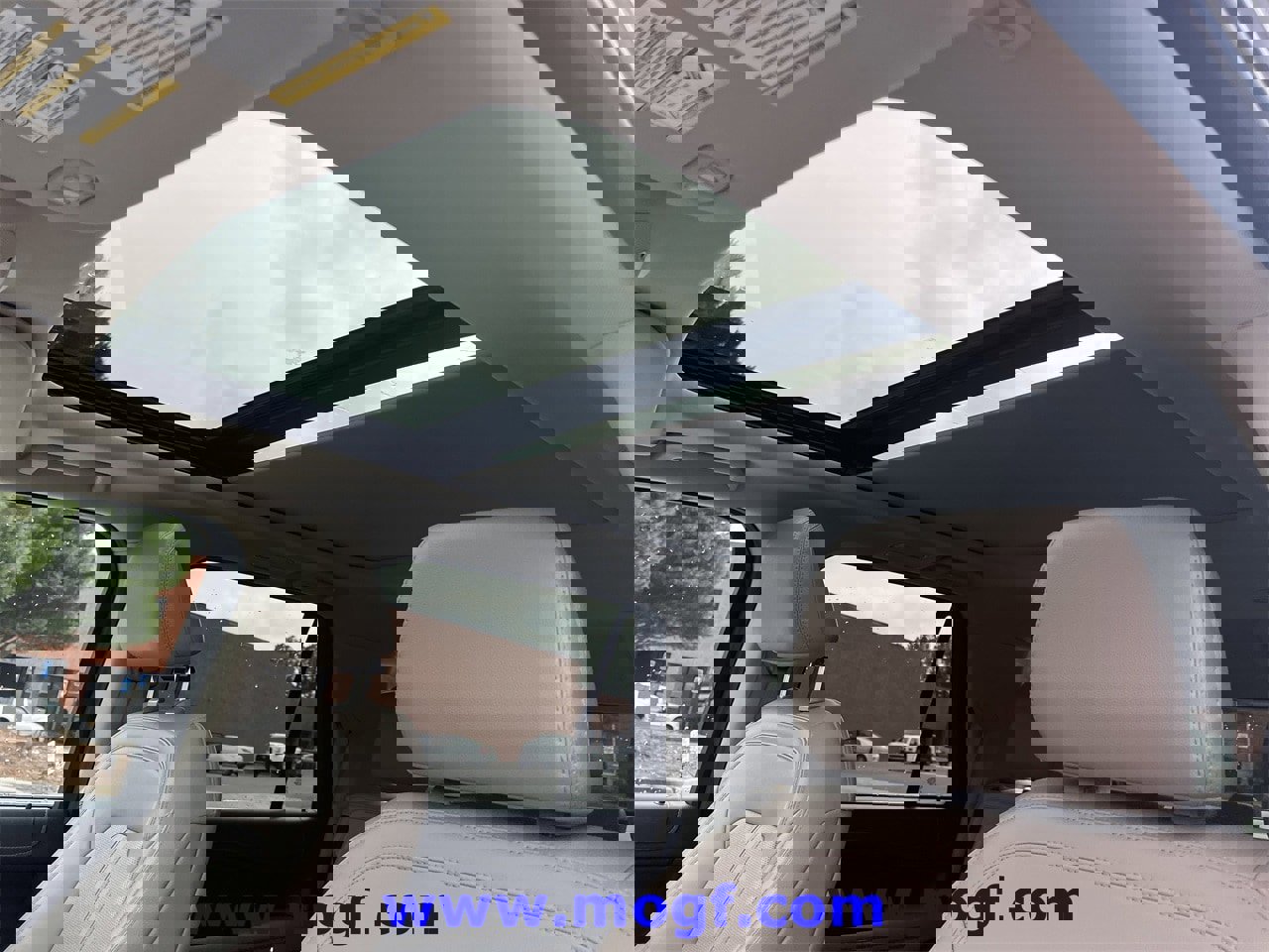 Certified 2024 Ford Expedition Limited image 22