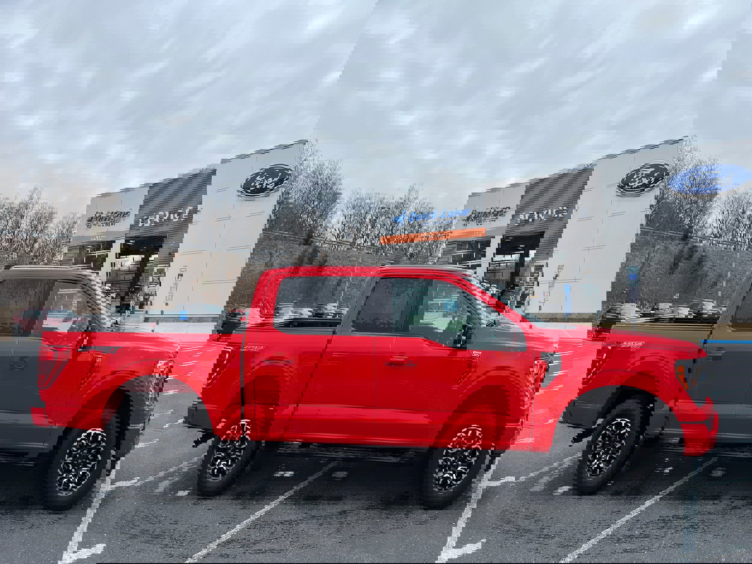 Certified 2023 Ford F150 XLT w/ Equipment Group 302A High image 5