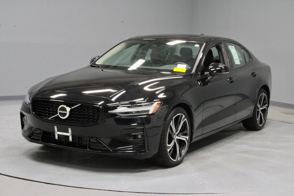 Used 2024 Volvo S60 B5 Plus w/ Climate Package AWD/4WD image 8