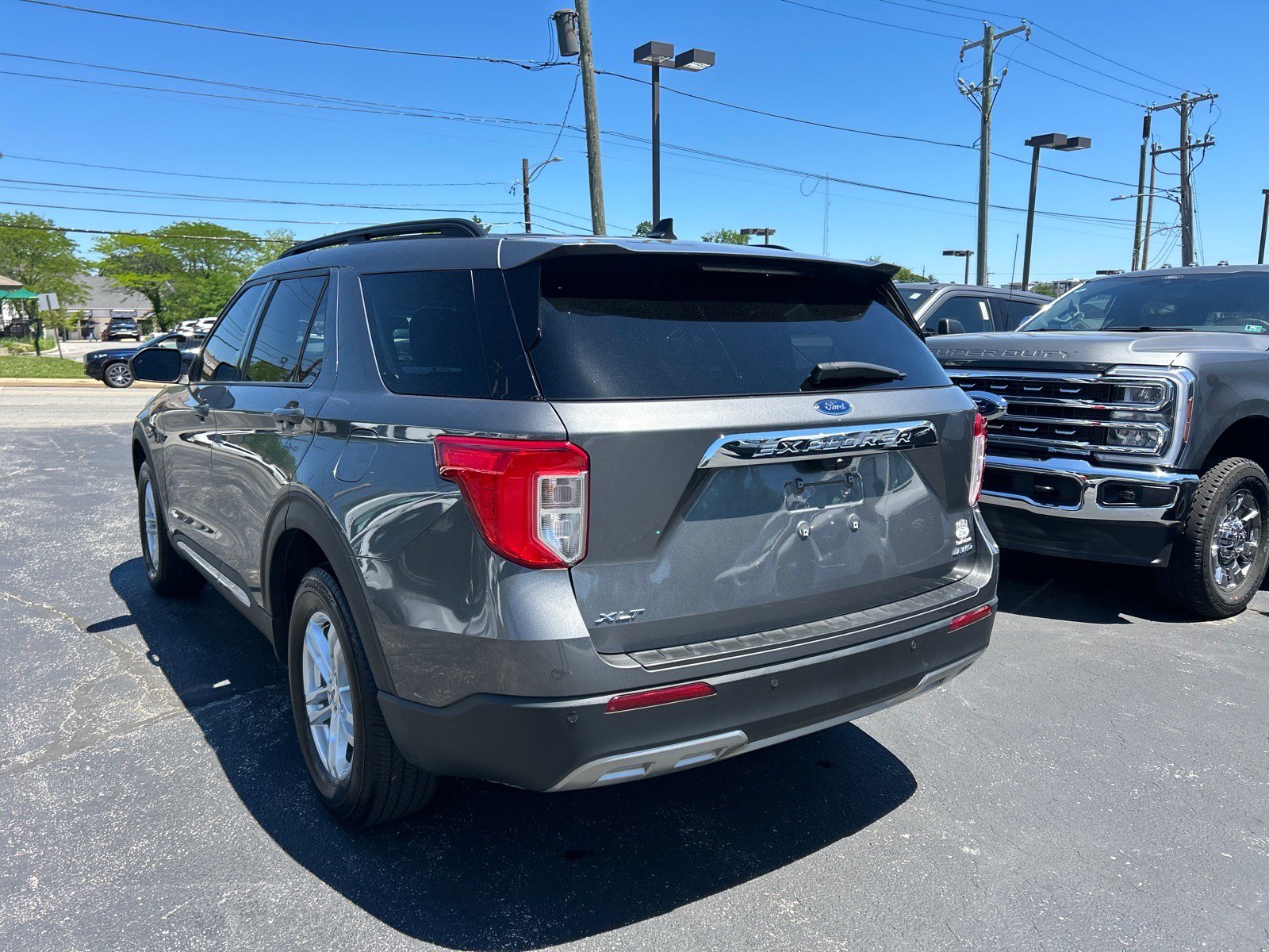 Certified 2023 Ford Explorer XLT w/ Equipment Group 202A AWD/4WD image 13