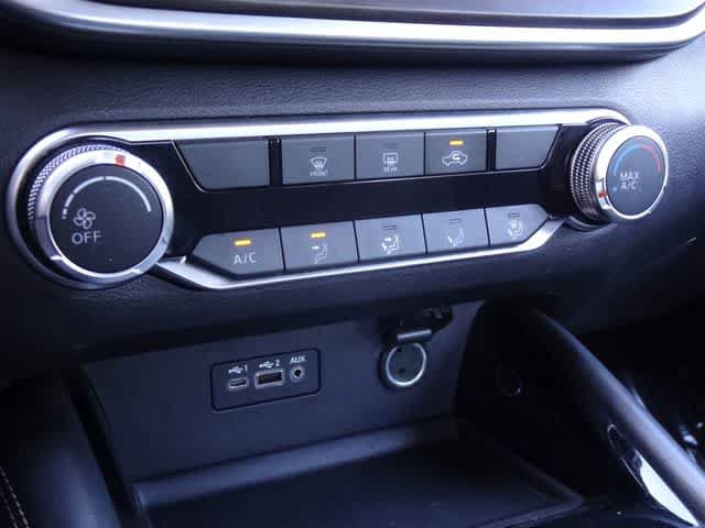 Used 2023 Nissan Altima 2.5 SV FWD image 23