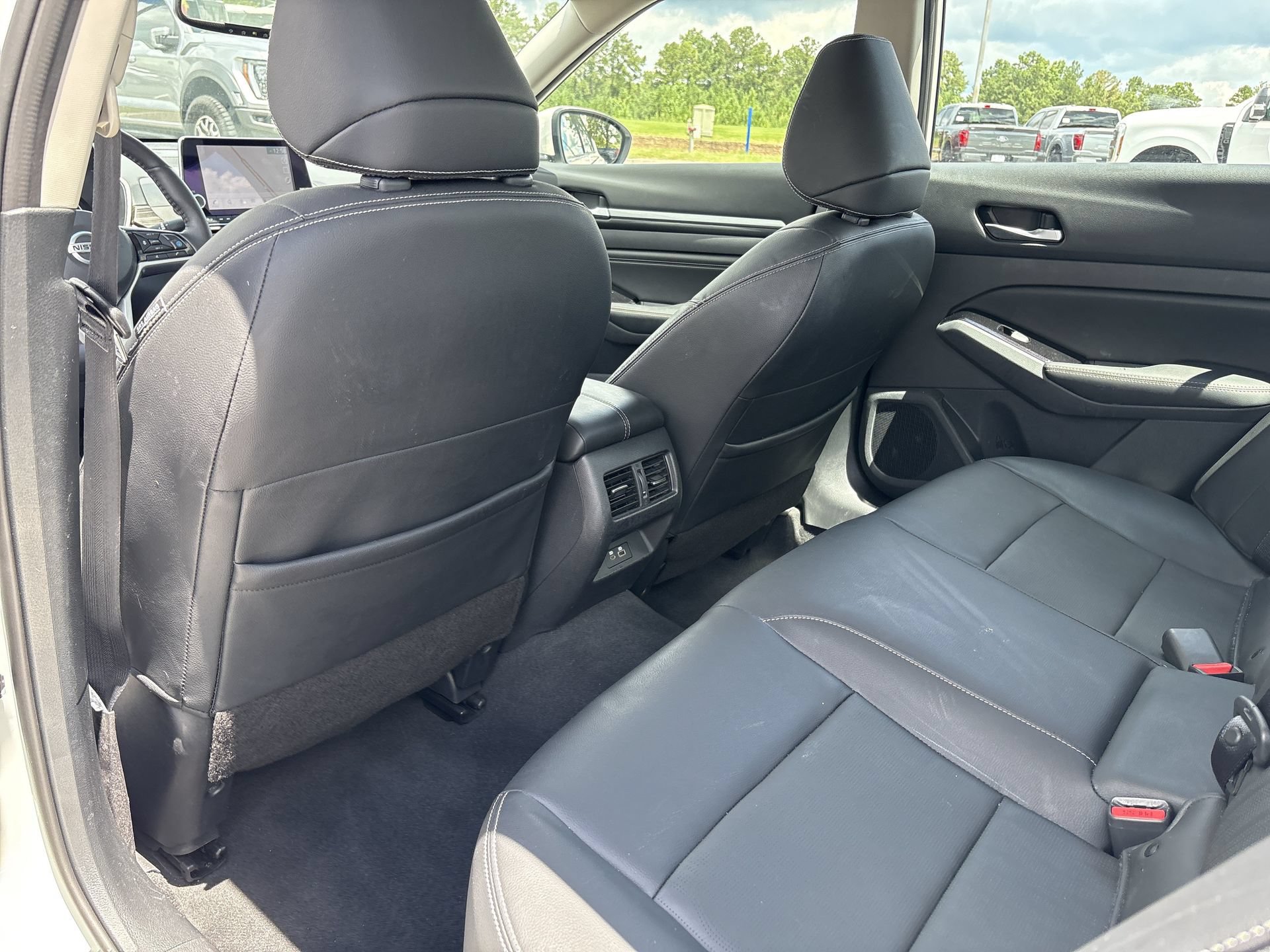 Used 2022 Nissan Altima 2.5 Platinum AWD/4WD image 19