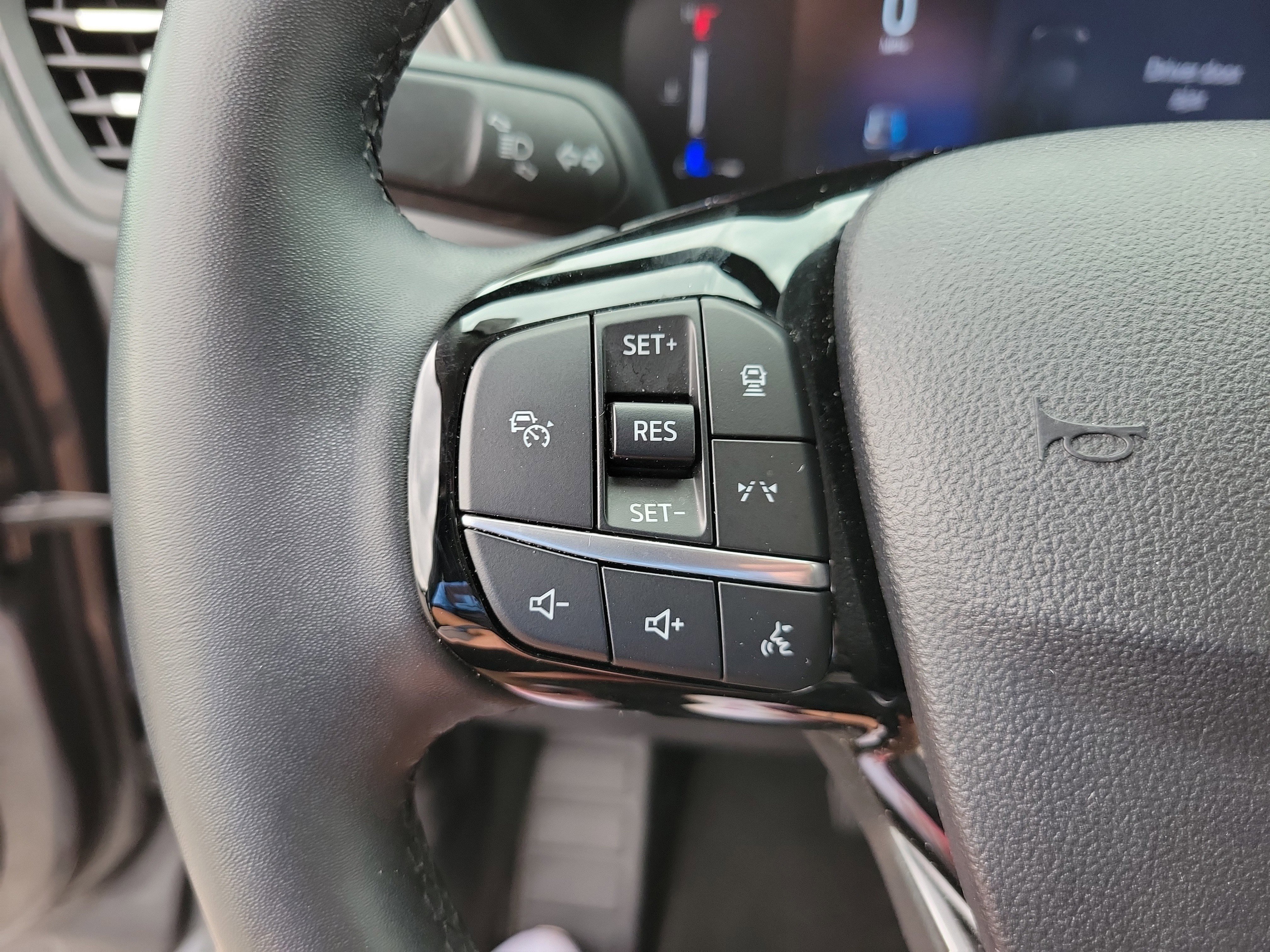 Certified 2024 Ford Escape Active w/ Tech Pack #1 image 28