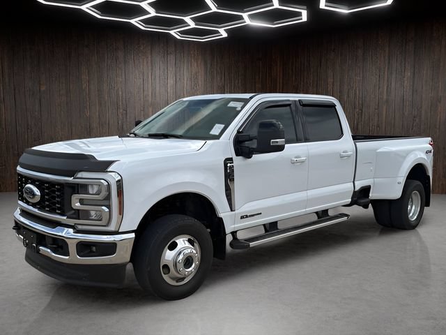 Certified 2025 Ford F350 Lariat AWD/4WD image 3
