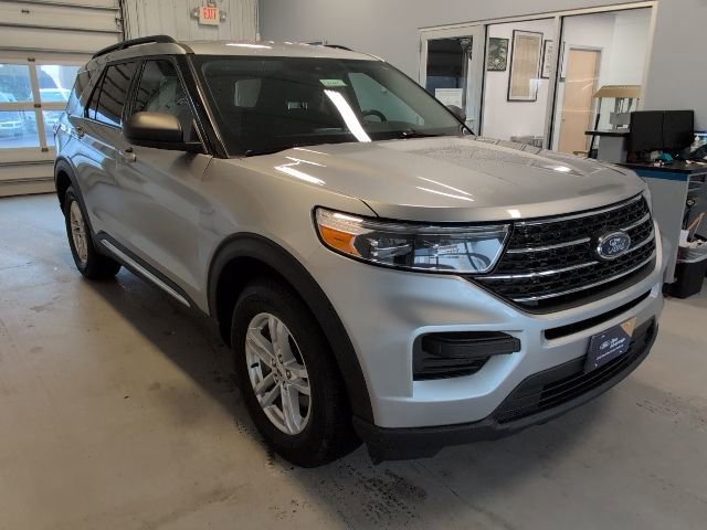 Certified 2023 Ford Explorer XLT image 8