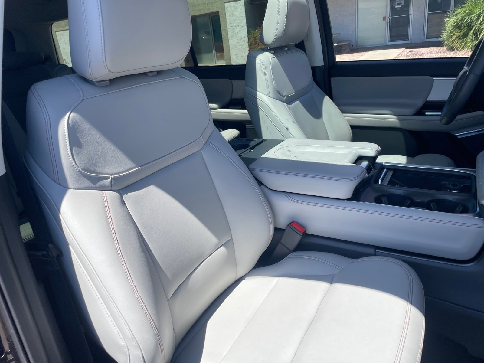 Certified 2025 Ford Expedition Active RWD image 33