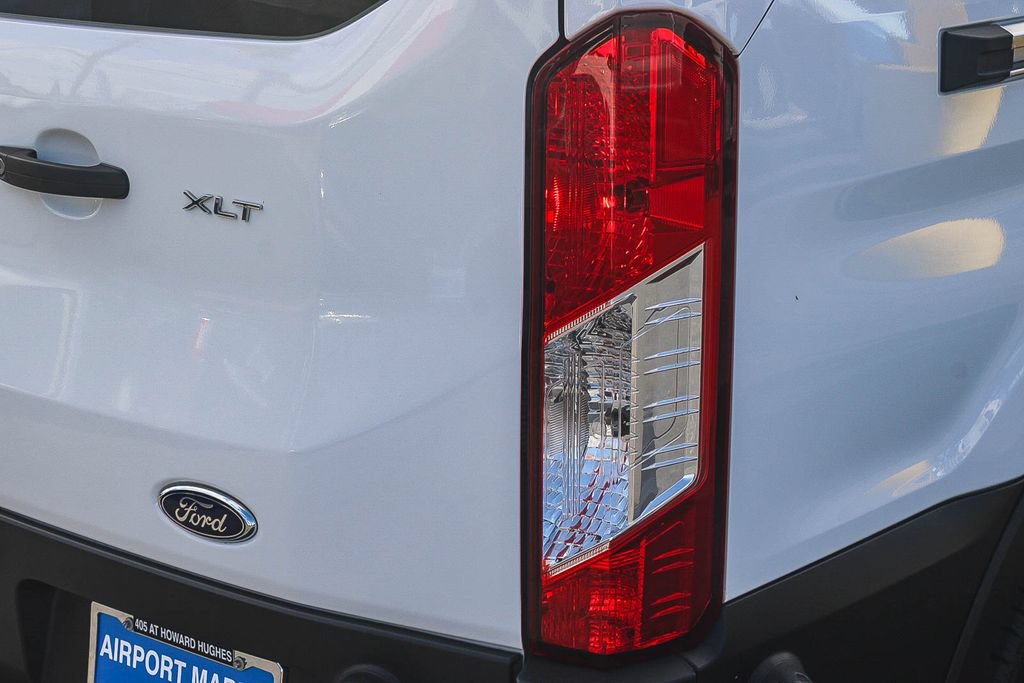 Certified 2024 Ford Transit 350 XLT RWD image 11