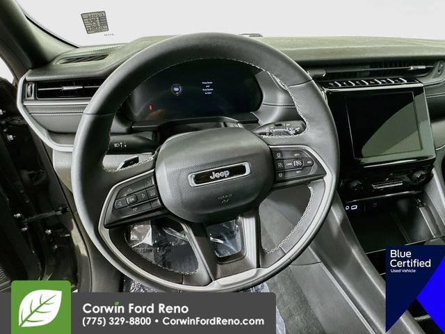 Used 2024 Jeep Grand Cherokee Altitude AWD/4WD image 15