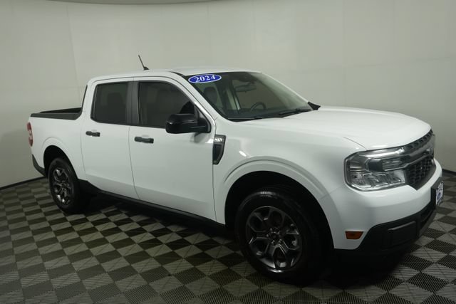 Certified 2024 Ford Maverick XLT w/ XLT Luxury Package AWD/4WD image 2