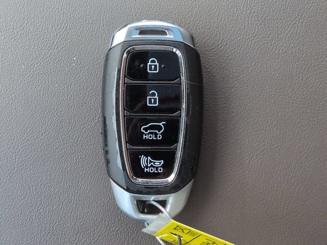 Used 2020 Hyundai Santa Fe SEL FWD image 33