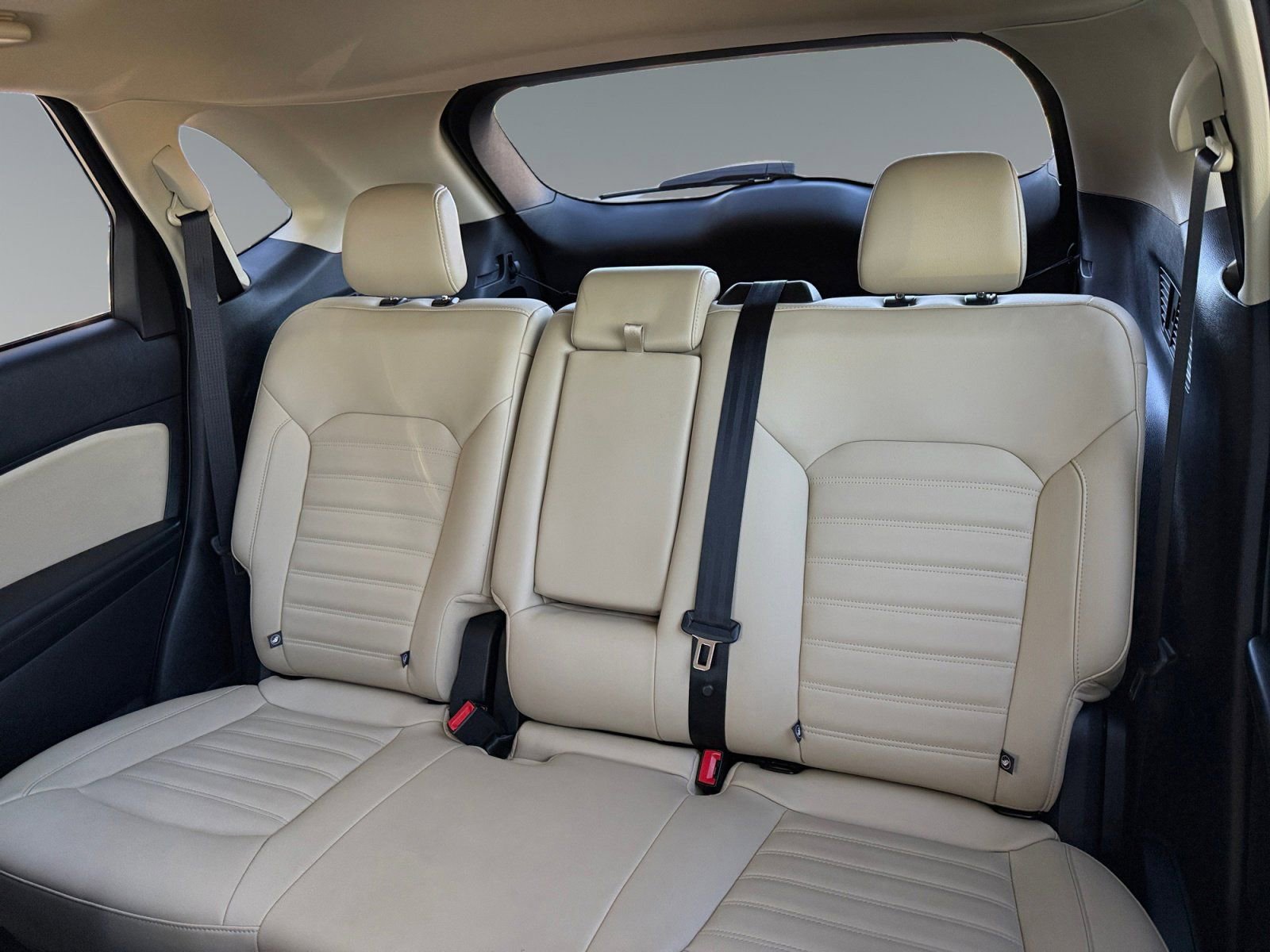 Certified 2020 Ford Edge SEL FWD image 18