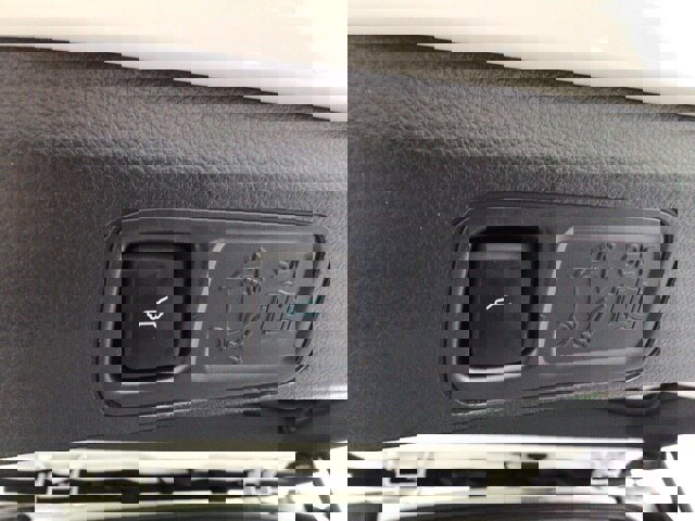 Certified 2023 Ford Expedition Max Platinum image 27