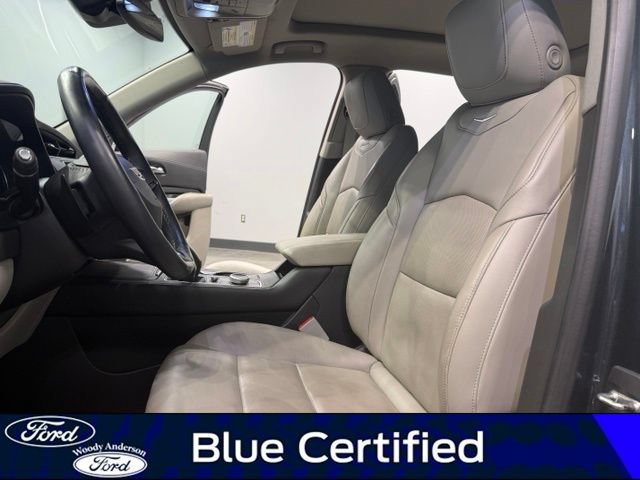 Used 2019 Cadillac XT4 Premium Luxury FWD image 18