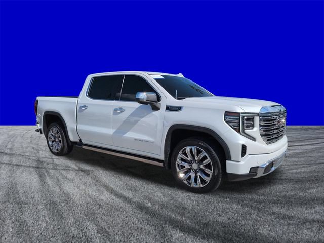 Used 2023 GMC Sierra 1500 Denali w/ Denali Reserve Package AWD/4WD image 2