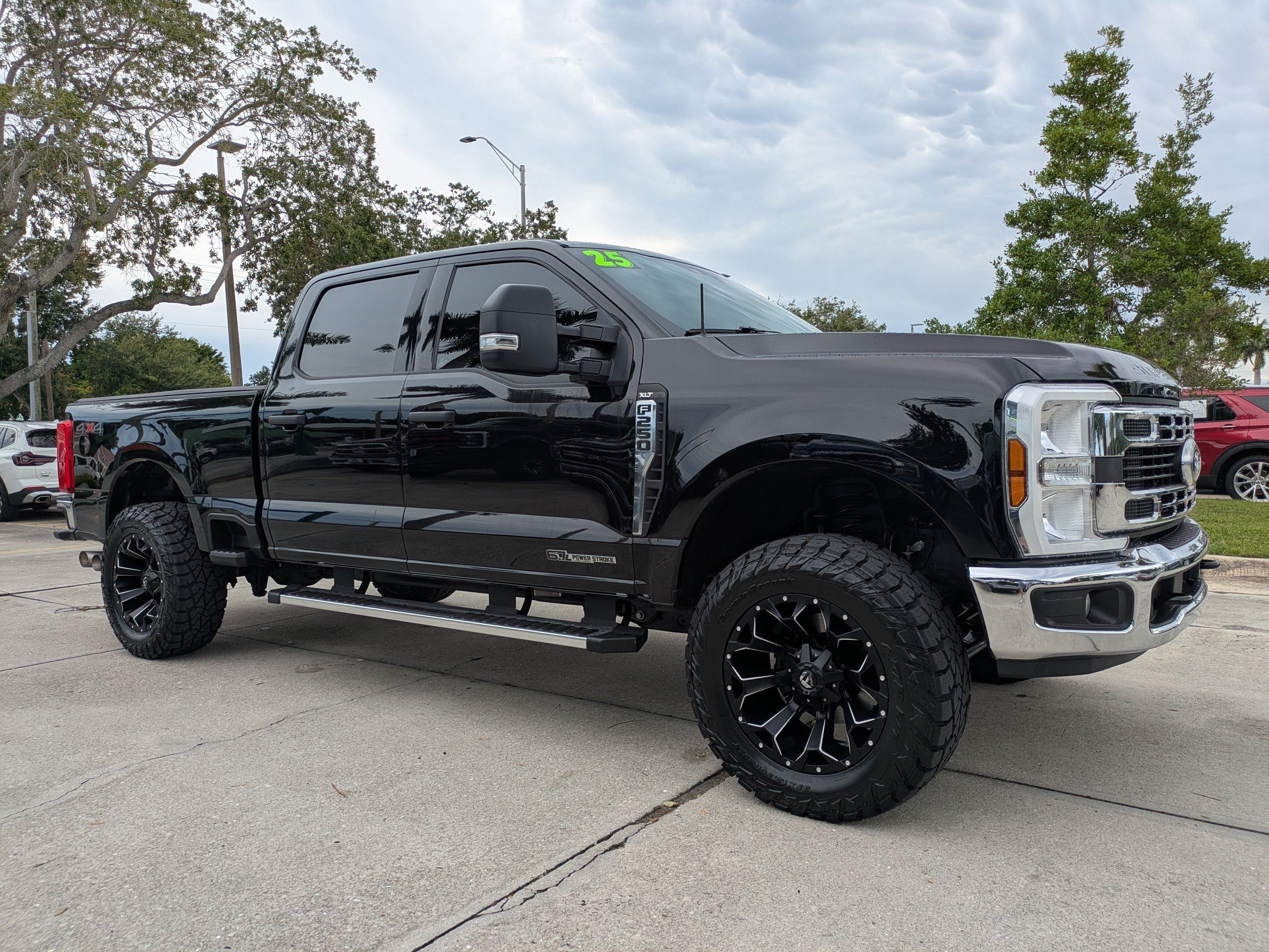 Certified 2025 Ford F250 XLT AWD/4WD image 2