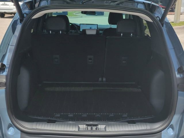 Certified 2025 Ford Escape Platinum w/ Premium Technology Package FWD image 13