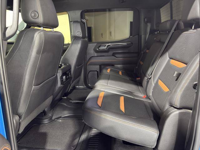 Used 2022 GMC Sierra 1500 AT4 w/ AT4 Premium Package AWD/4WD image 25