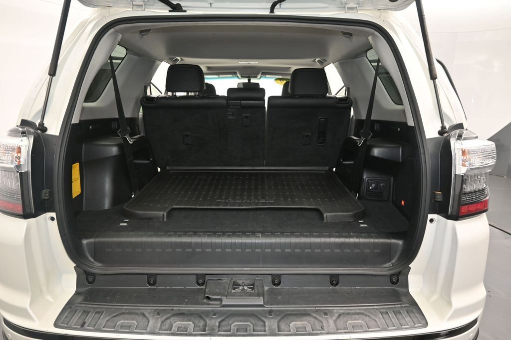Used 2019 Toyota 4Runner Limited RWD image 11