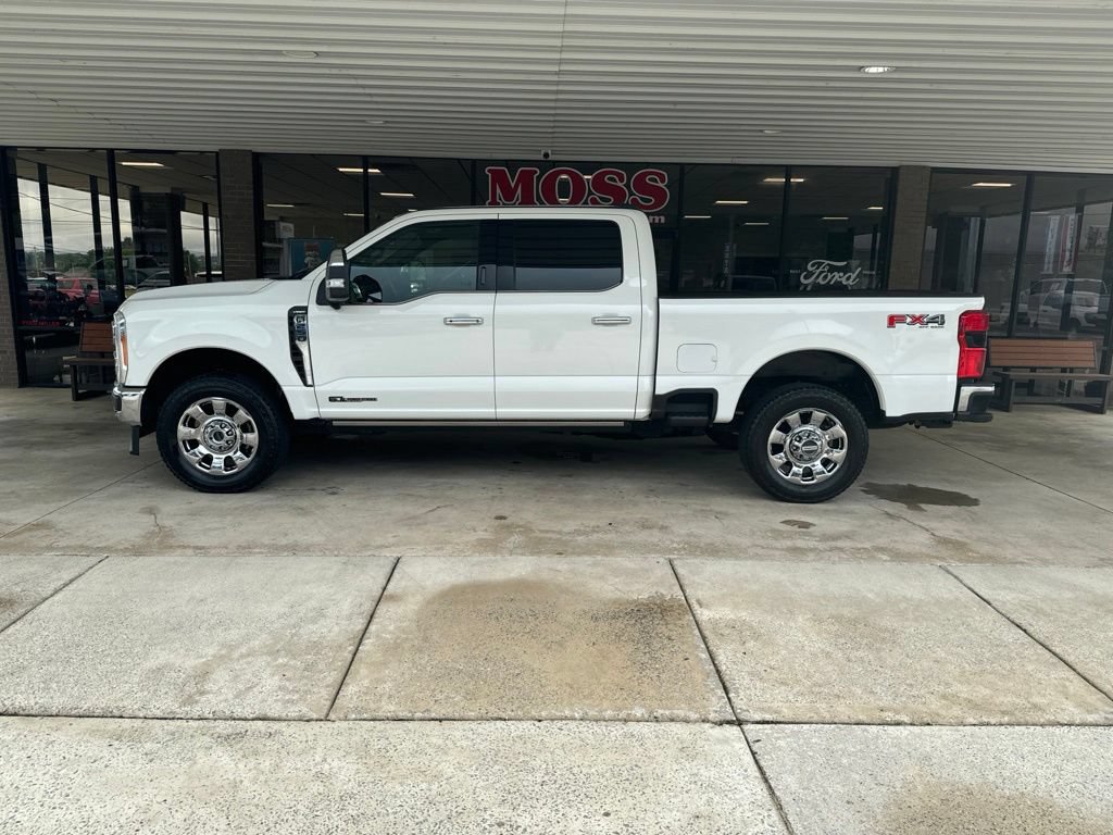 Certified 2023 Ford F250 Lariat w/ Lariat Ultimate Package AWD/4WD image 7