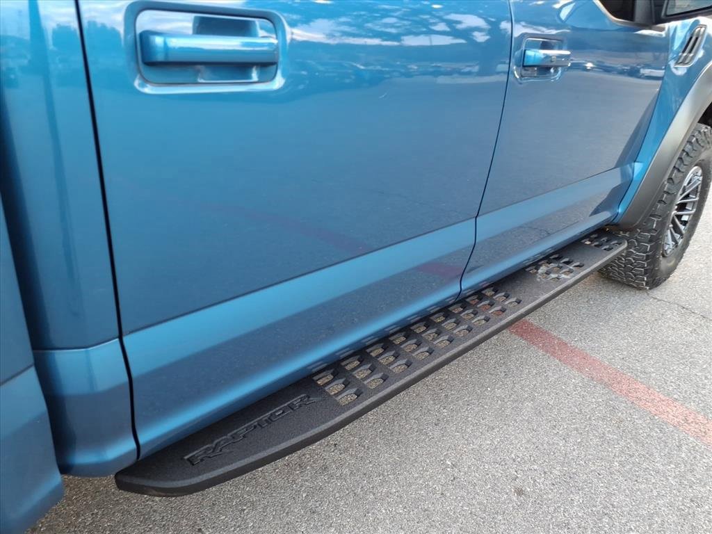 Certified 2019 Ford F150 Raptor w/ Equipment Group 802A Luxury image 12