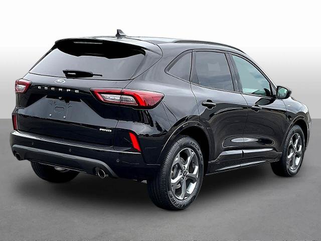 Certified 2023 Ford Escape ST-Line w/ Tech Pack #1 AWD/4WD image 7