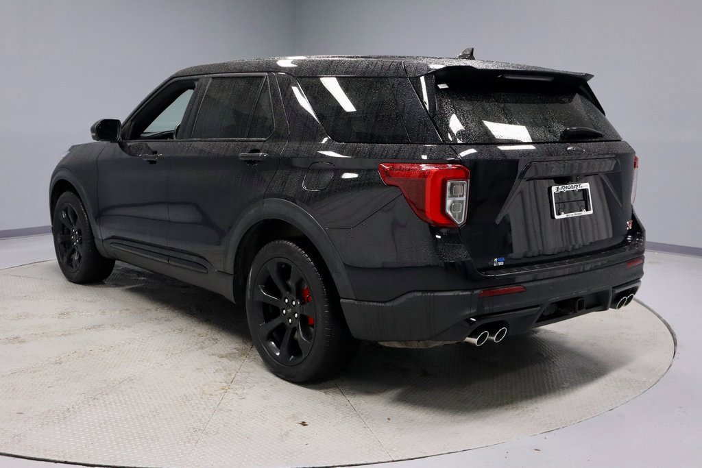 Certified 2022 Ford Explorer ST w/ ST Street Pack image 10