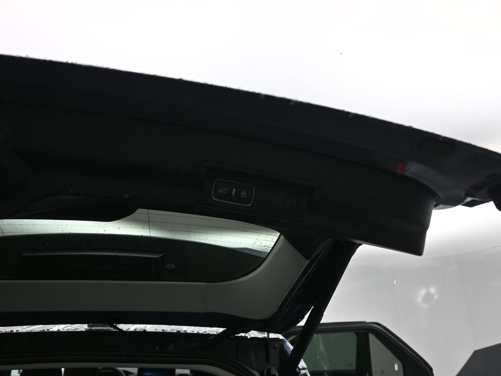 Certified 2025 Ford Explorer Active image 48