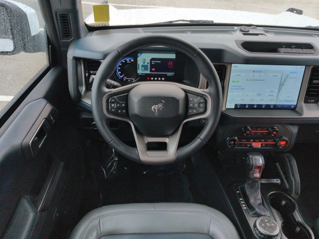 Certified 2024 Ford Bronco Outer Banks AWD/4WD image 16