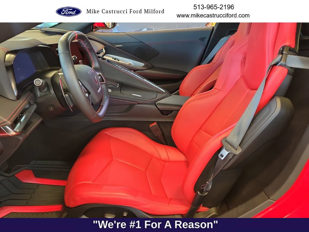 Used 2024 Chevrolet Corvette Stingray Coupe RWD image 14