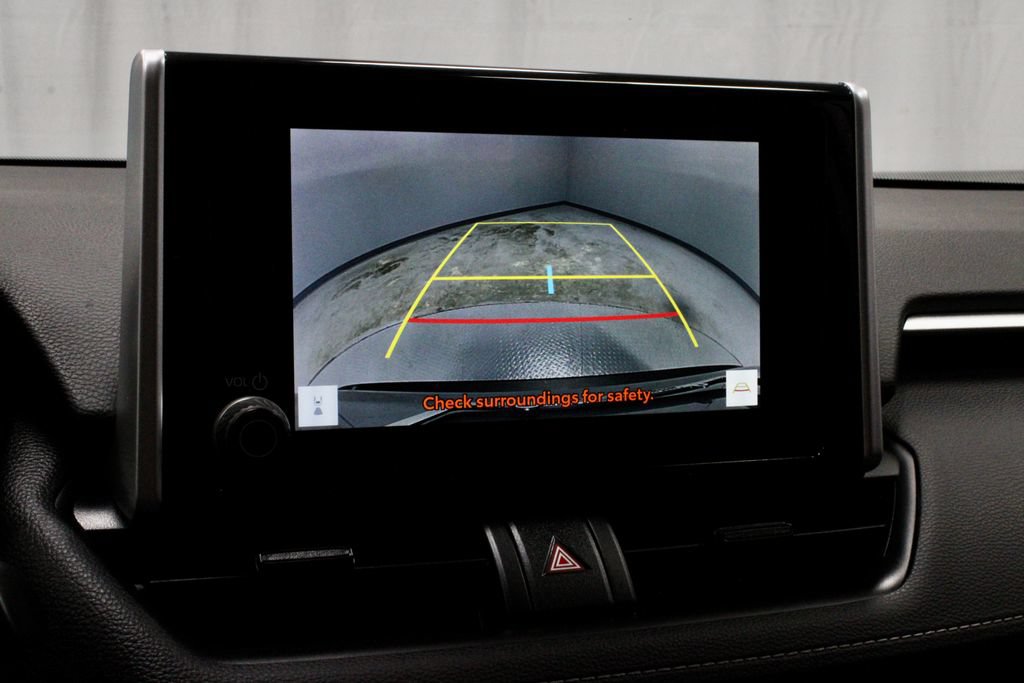 Used 2025 Toyota RAV4 LE AWD/4WD image 2