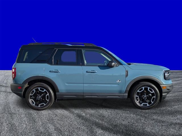 Certified 2021 Ford Bronco Sport Outer Banks w/ Outer Banks Package AWD/4WD image 3