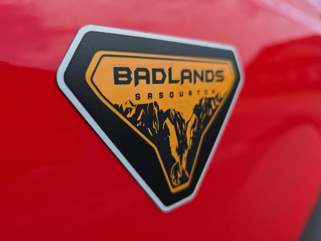 Certified 2023 Ford Bronco Badlands AWD/4WD image 8