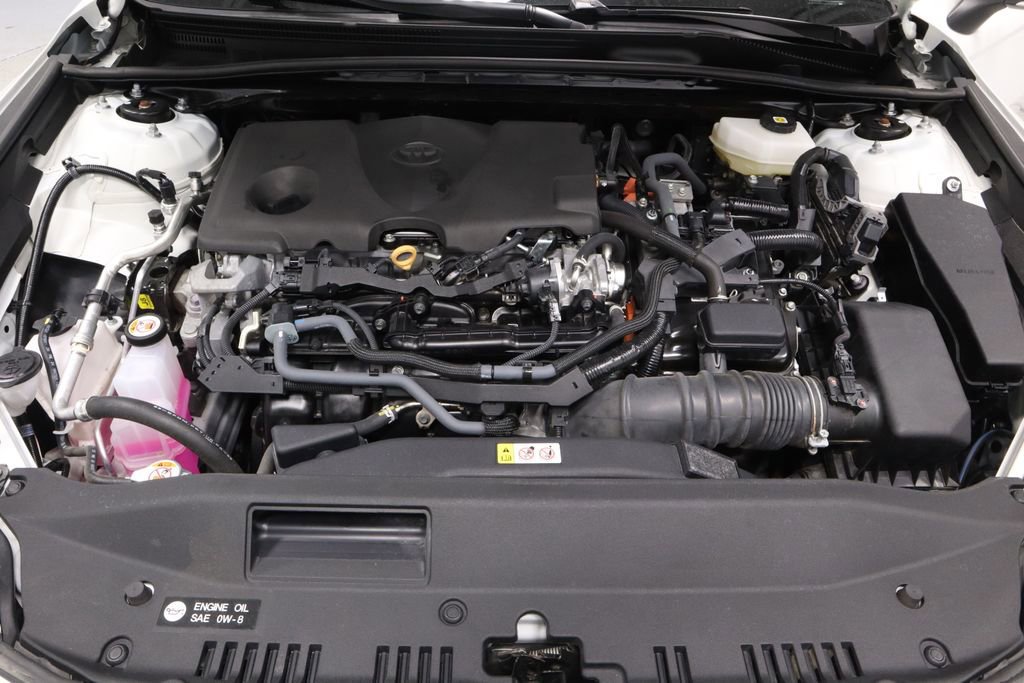 Used 2025 Toyota Camry LE FWD image 14