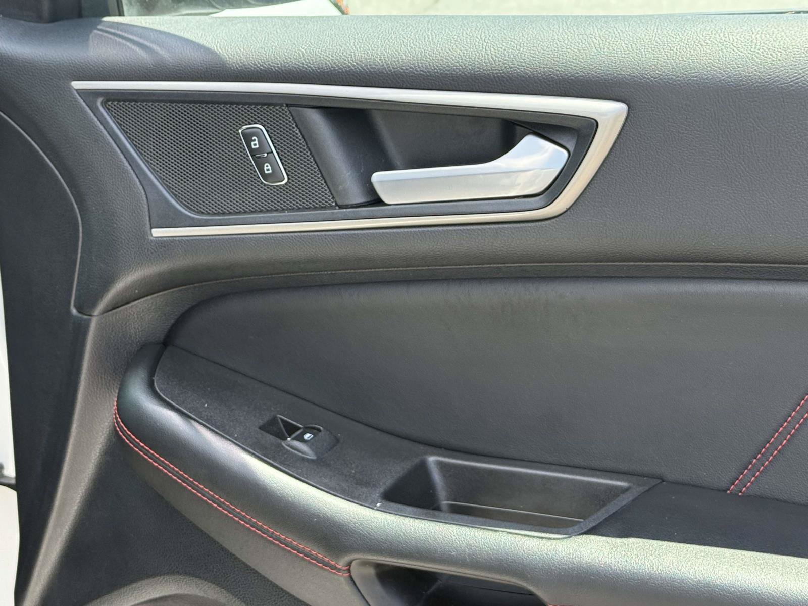 Certified 2022 Ford Edge ST-Line AWD/4WD image 29