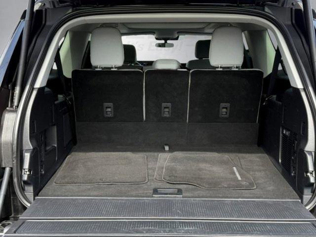 Certified 2025 Ford Expedition Max Platinum image 25