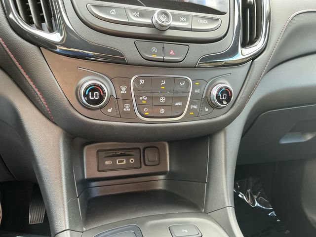 Used 2023 Chevrolet Equinox RS w/ RS Leather Package AWD/4WD image 23