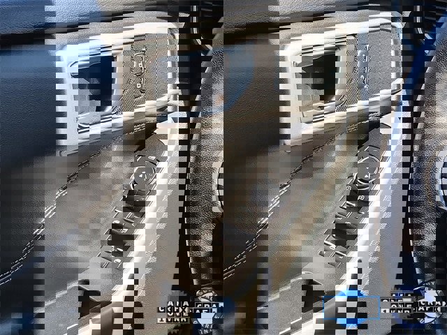 Certified 2022 Ford Explorer XLT w/ Equipment Group 202A image 11