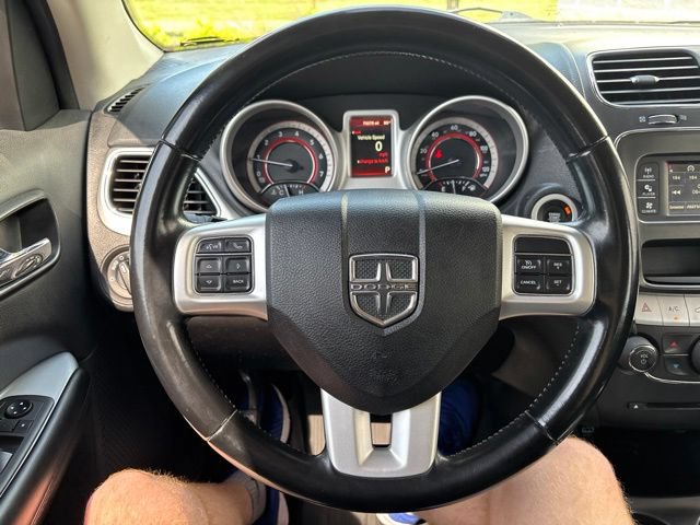 Used 2020 Dodge Journey SE w/ SE Popular Equipment Group FWD image 18