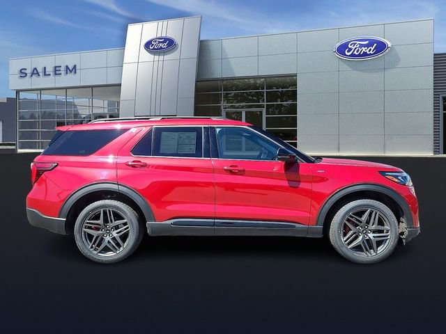 Certified 2025 Ford Explorer ST-Line w/ ST-Line Street Pack AWD/4WD image 2