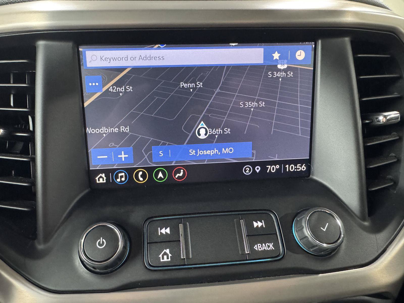 Used 2021 GMC Acadia Denali w/ Denali Technology Package AWD/4WD image 30