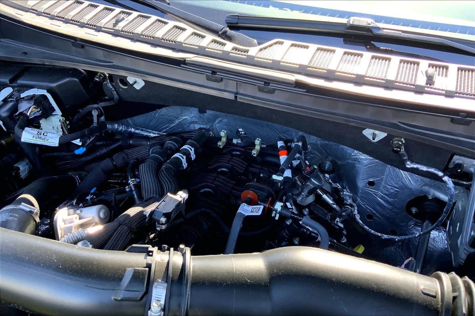 Certified 2025 Ford Expedition Active RWD image 30