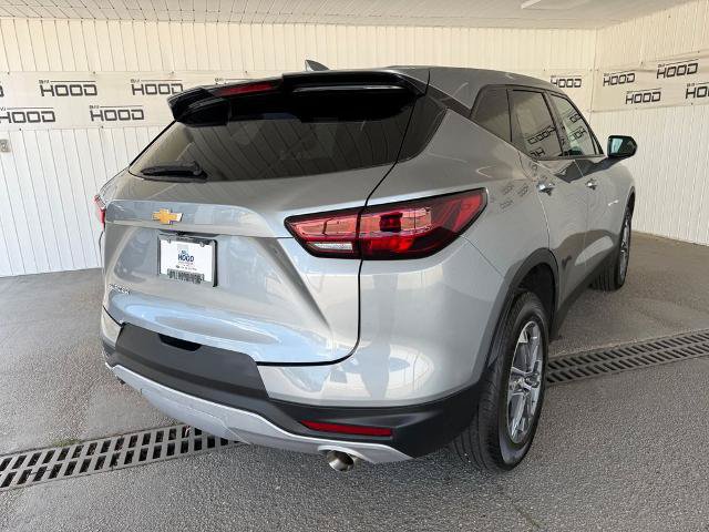 Used 2025 Chevrolet Blazer LT FWD image 22