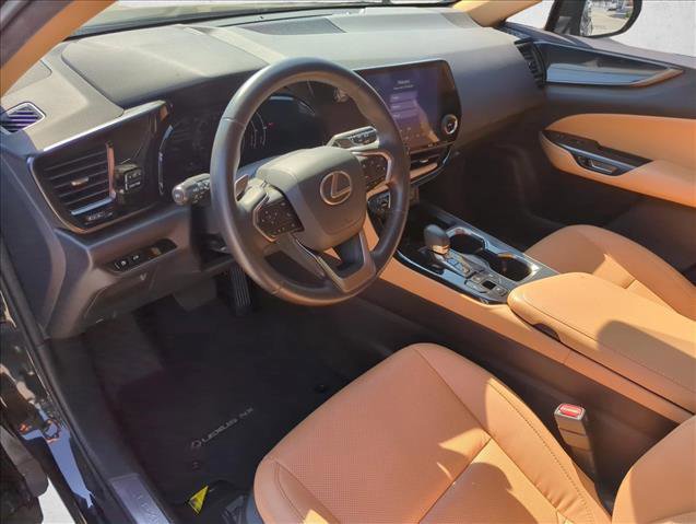 Used 2023 Lexus NX 250 FWD w/ Towing Package (2000 Lbs) image 9